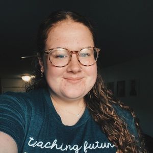 Meet your Posher, Hannah